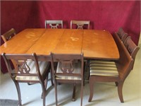 ANTIQUE DUNCAN FIFE TABLE WITH 7 CHAIRS 2 LEAVES