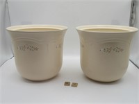 2 PFALTZGRAFFUSE PLANT POTS