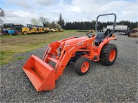 Kubota L2501D Tractor Loader