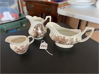 Meakin Gravy Boat and Creamers