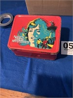 1977 Nancy drew mysteries metal lunch box no