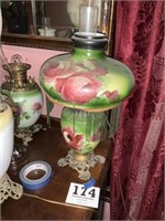Beautiful gone with the wind lamp