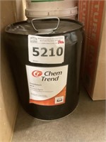 5 Gallon Bucket of Chemlease 5616