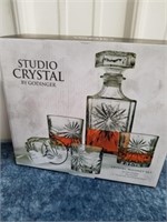 New studio Crystal by godinger whiskey set