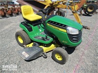 John Deere E140 Riding Lawn Mower