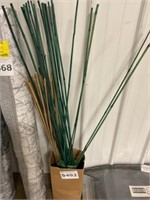Mix of 3' and 4' Bamboo Sticks One Money