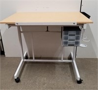 Desk on wheels with storage drawers 31x 36 X