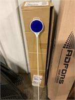 Box of 36" Blue Driveway Markers One Money