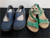 Two pairs of size 8.5/40 women's sandals