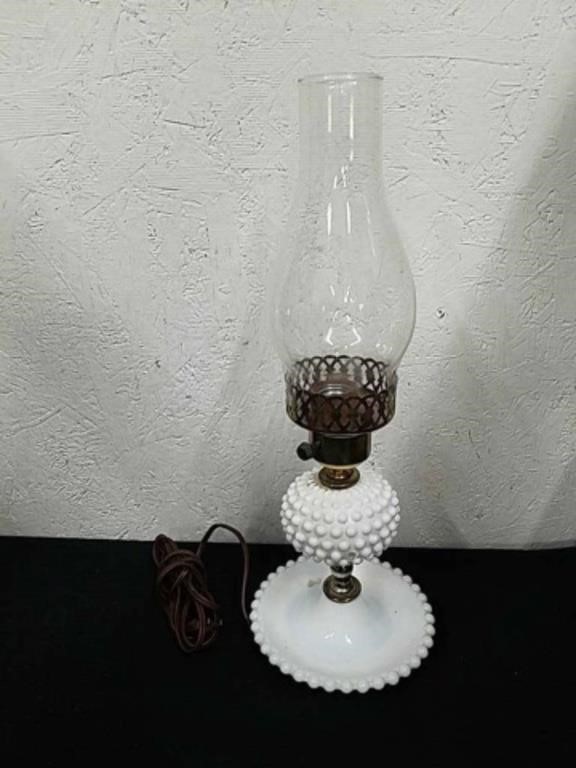 Vintage hobnail electric lamp with chimney