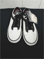 Size 9.5 Vans shoes