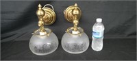 SET OF PRETTY LAMPS METAL W/GLASS SHADES