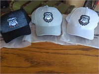 (3) Georgia Bulldogs baseball caps (new)