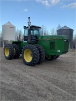 John Deere (JD) 8570 4WD Tractor