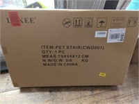 LUKEE Pet Stairs/Ramp (new in box picture is f