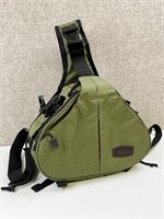 Caden Camera Bag - Shoulder Carry