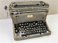 1950's Underwood Typewriter - USA