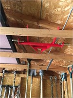 Red hitch in rafter