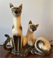 Vintage Porcelain cat lamp