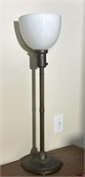 Vntg lamp - needs cord 28”