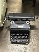 Antique Underwood Noiseless Typewriter.