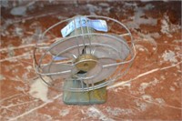 Polar Cue Small Vintage Metal Fan