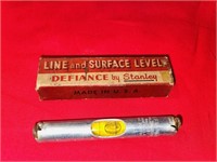 Vintage Stanley Defiance Line / Service Level