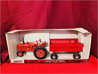 Ertl 1/16 Case Farmall H Diecast Tractor and Wagon