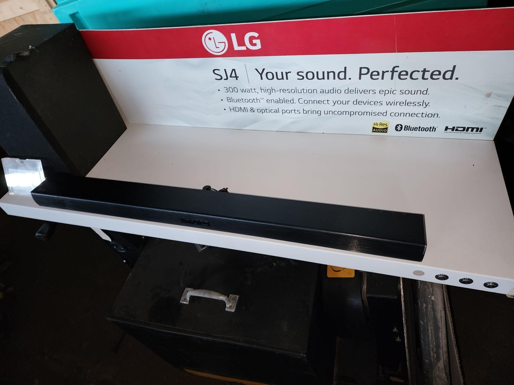 LG SURROUND SOUND SYSTEM