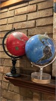 2 tabletops globes
