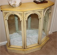 MIRRORED BACK ENTRY CURIO CABINET
