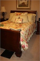 SLEIGH BED WITH HEAD & FOOT BOARD