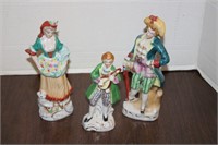 SELECTION OF FIGURINES