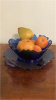 L. E. Smith cobalt blue bowl with handles and