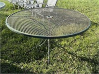 Wrought Iron Round Pedestal Outdoor table