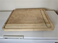 Large Footed Cutting Board