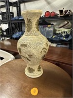 VTG LARGE WHITE CINNABAR STYLE CERAMIC VASE