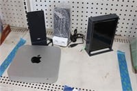 Apple mac mini, Netgear router, Speakers