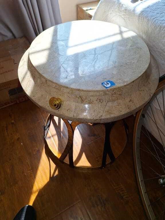 UNIQUE ROUND TABLE