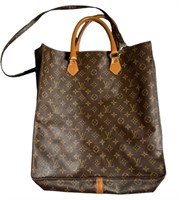 LOUIS VUITTON Vintage 1970’s Logo Sac Bag