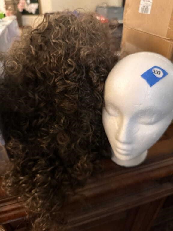 2 FOAM WIG DISPLAY HEADS & LONG CURLY WIG