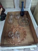 Flat of vintage glassware