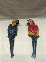 Beautiful cast iron macaw parrots 15 inch