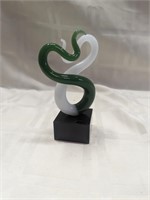 Small glass sculpture 5 inch