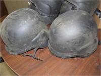 (2)Ballistic police helmets.