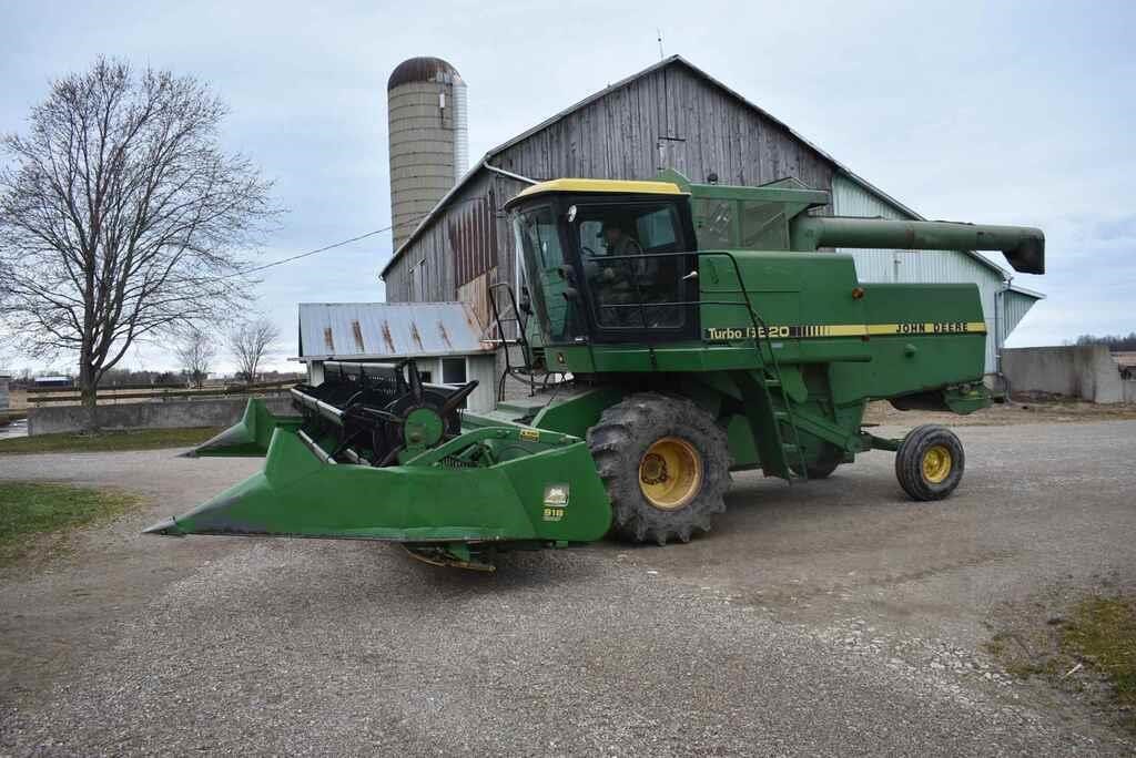 JOHN DEERE 6620 DIESEL COMBINE