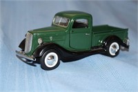 1937 Green Ford Pickup 1:34 Die Cast