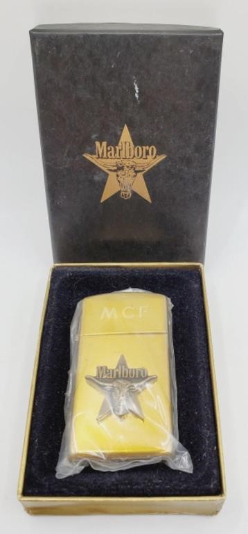 (RS) Marlboro Zippo Lighter in Case