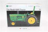 1/16 Scale Model 4000 Tractor