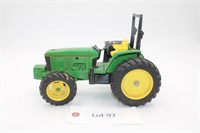1/16 Scale Model 6200 Tractor
